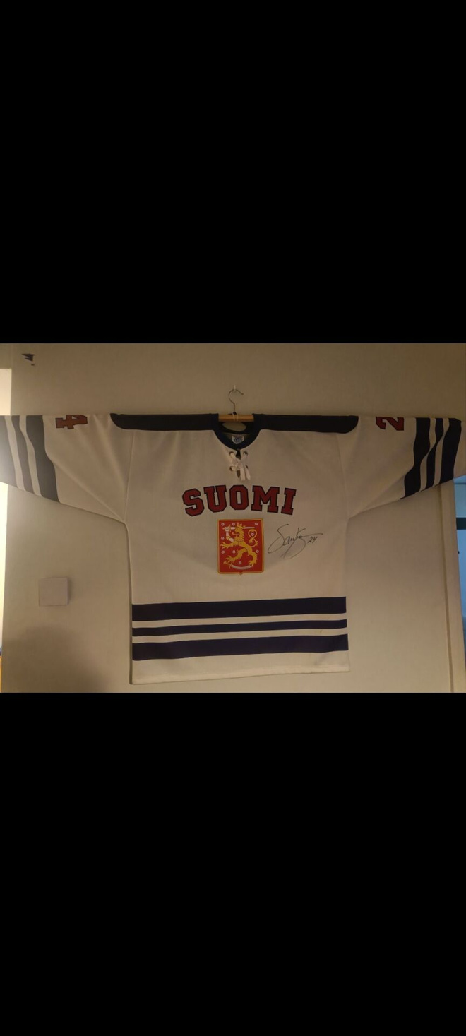 Sami Kapanen gameworn paita