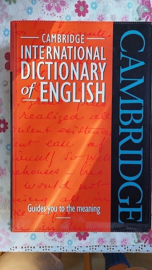 Cambridge International Dictionary of English