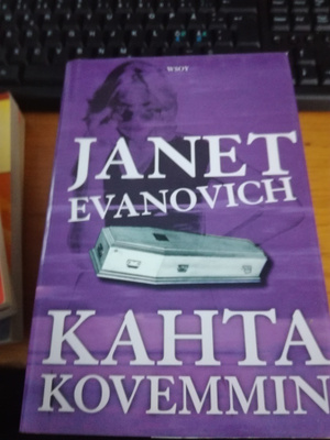 Janet Evanovich Kahta Kovemmin
