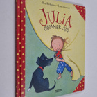 Eva Eriksson : Julia gömmer sig - pikkukuva 1