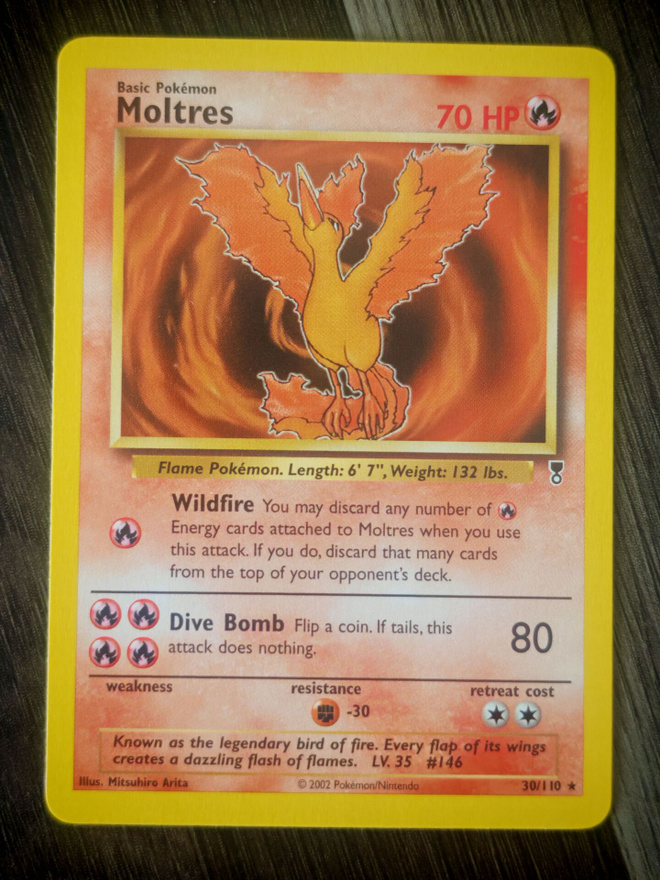 Pokemon kortti Moltres Legendary collection rare