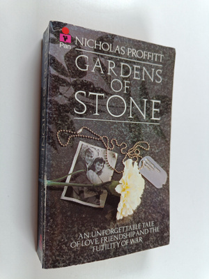 Nicholas Proffitt : Gardens of Stone