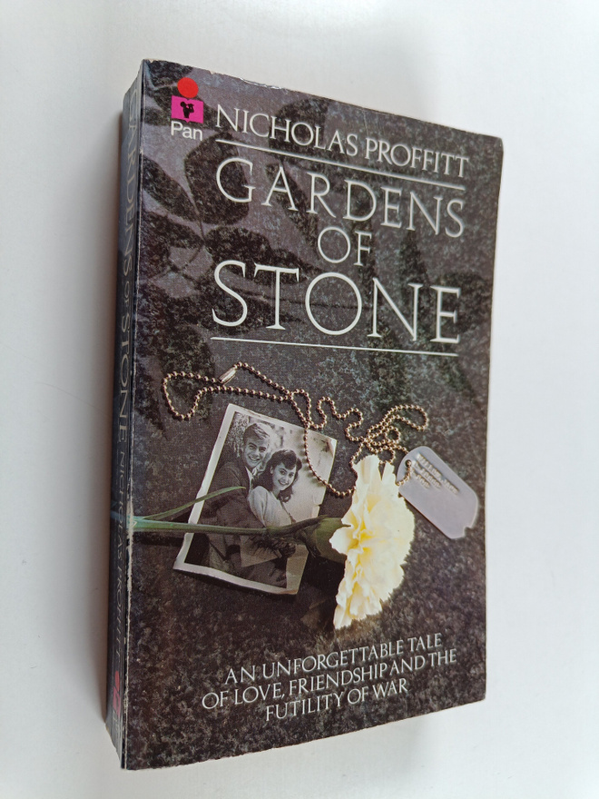 Nicholas Proffitt : Gardens of Stone