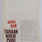Gavin Lyall : Taivaan nurja puoli : seikkailuromaani - pikkukuva 2