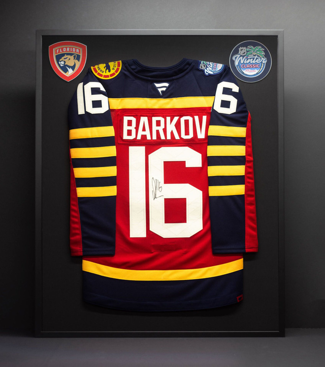 Aleksander Barkov #16 Miami Winter Classic -kapteenin pelipa