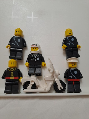 LEGO Poliisit mopo