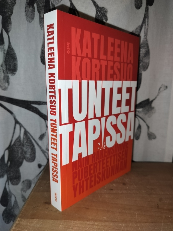 Tunteet tapissa - Katleena Kortesuo - 1.p.2024