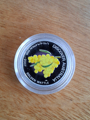 Austraalialainen 1/10 unssin platinakolikko 15 dollaria Gold