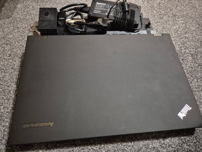 Lenovo ThinkPad W540 | i7 | 8GB | 3K IPS | 170W laturi