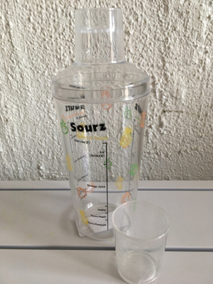 Sourz shaker