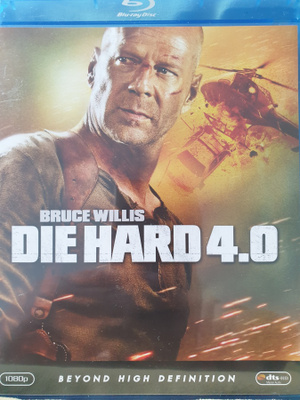 DIE HARD 4.0 BLU-RAY