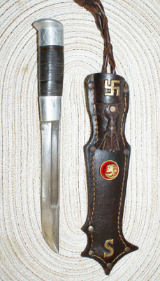 Puhdetyö Puukko & Tuppi