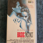 BASIC INSTINCT ( 1992 ) VHS FINNKINO OY. - pikkukuva 1