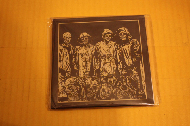 Reverend Bizarre / Kuolema – Rotestilaulu / Kaljaa Nuoril CD