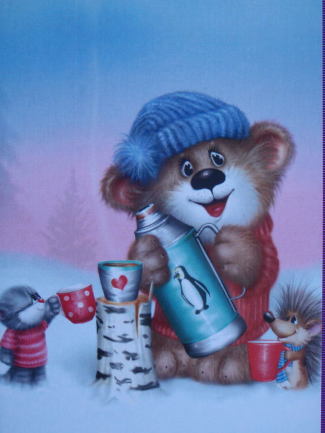 Dolotov nalle, kissa ja siili nauttivat kuumaa juomaa