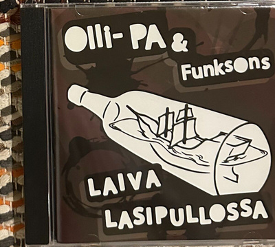 Olli-PA & Funksons - Laiva lasipullossa CD 2010 suomiräp