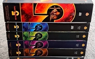 Babylon 5 - Kaudet 1-5 + 4 elokuvaa - DVD (Suomijulkaisut)