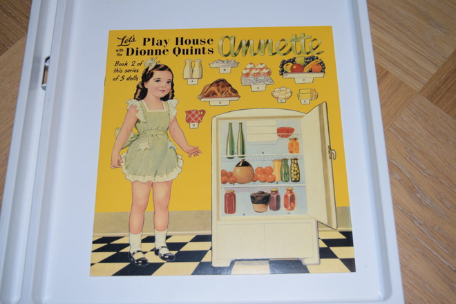 paperinukke play house  dionne quints annette