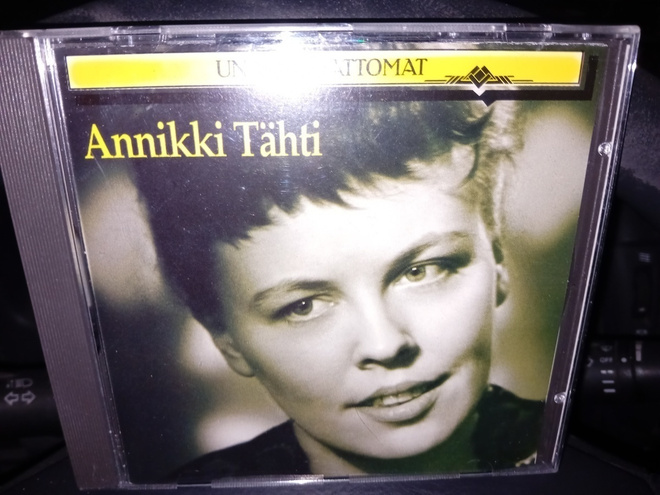 CD Annikki Tähti  : Unohtumattomat  ( SIS POSTIKULU )