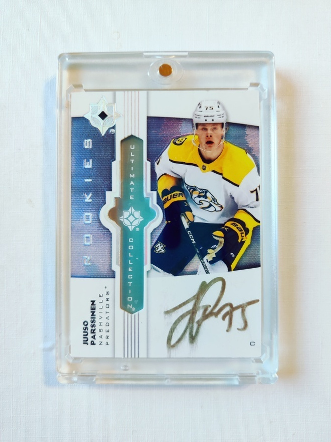 Juuso Pärssinen - 22-23 Ultimate Retro Rookies Auto