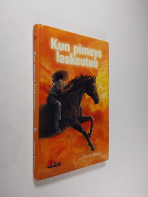 Emma Raven : Kun pimeys laskeutuu