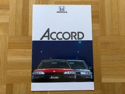 Esite Honda Accord vuodelta 1984