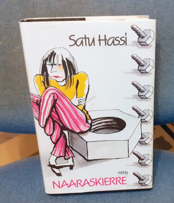 Satu Hassi "Naaraskierre"