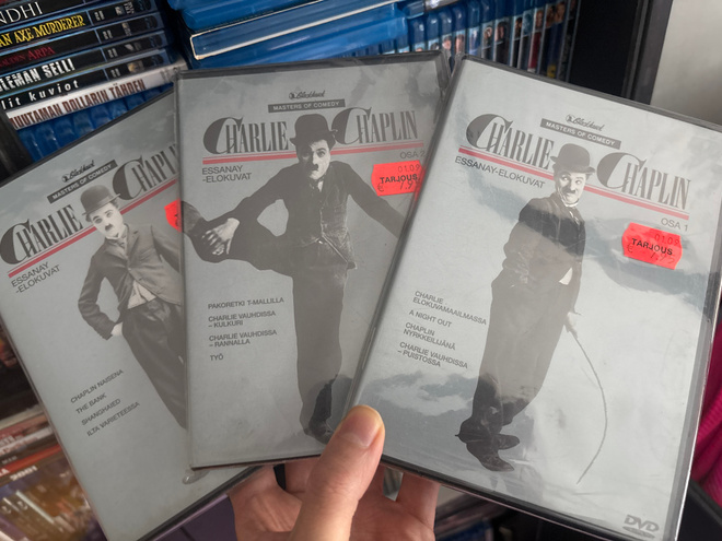 Charlie Chaplin: Essanay elokuvat (1915)