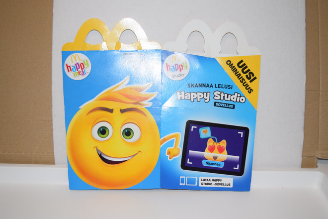 Mcdonalds's Happy meal laatikko emoji elokuva
