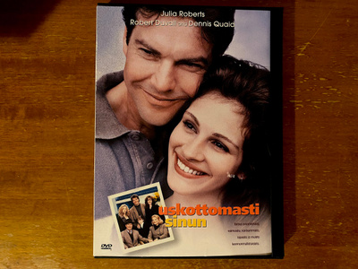 Uskottomasti sinun DVD