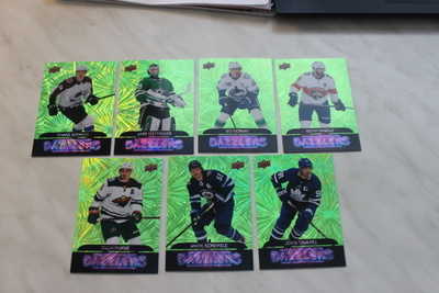 2020-21 Upper Deck Green Dazzlers kortteja 1.50e/kpl