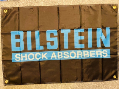 Mainoslippu Bilstein