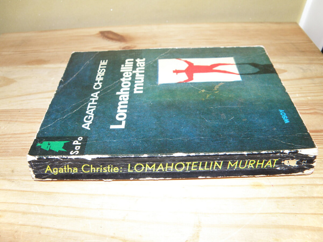 Agatha Christie Lomahotellin murhat (nidottu)
