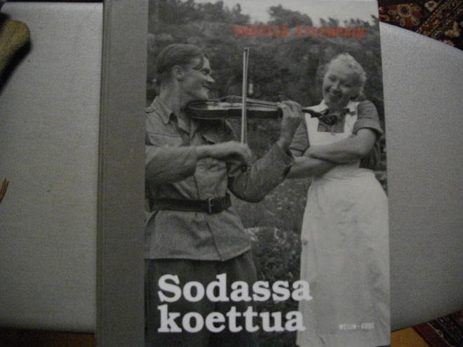 Sodassa koettua 1-4 (11.11)