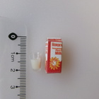 Nukkekoti pieni maitopurkki ja maitolasi - pikkukuva 1
