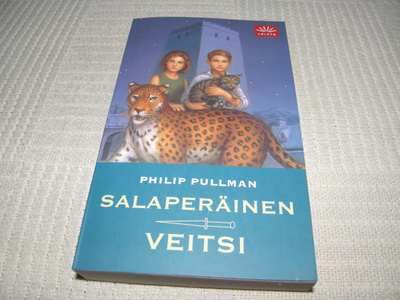 Philip Pullman Salaperäinen veitsi  -pok