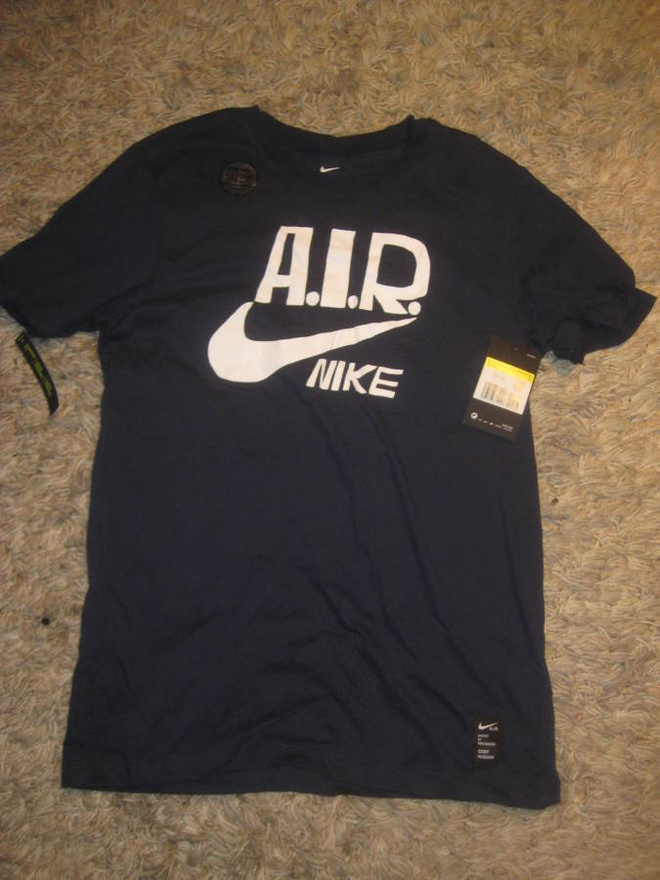 ** Nike Dri-fit  t-paita  koko s  UUSI*