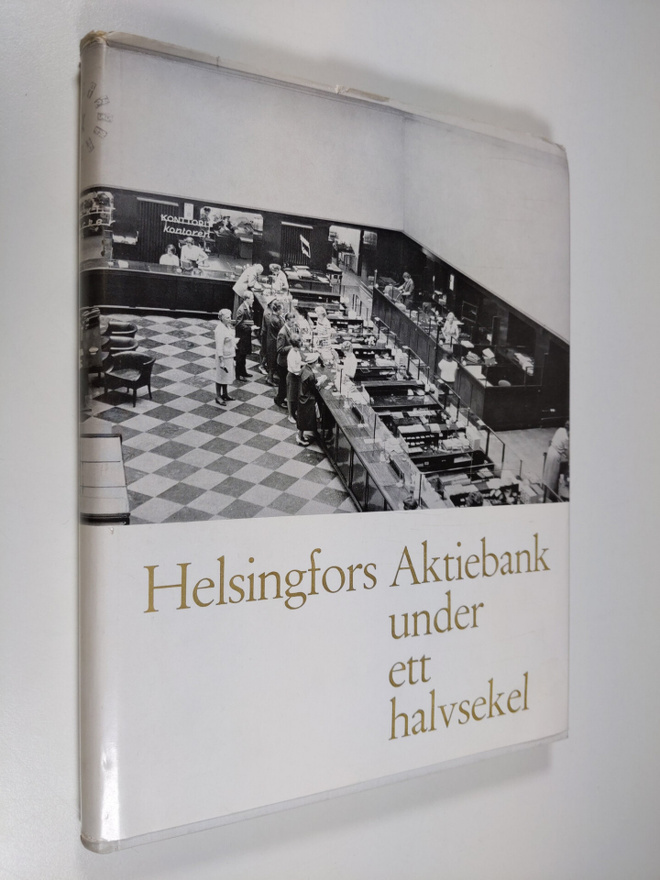 Egidius Ginström : Helsingfors aktiebank under ett halvsekel