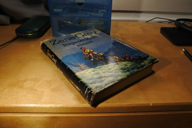 Zane Grey: Rajaseudun sissit, sidottu, hyvä