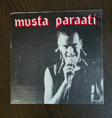 Musta Paraati - Toinen Johtaja