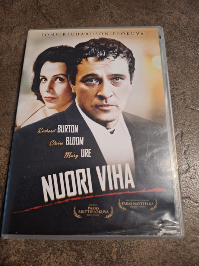 Nuori Viha