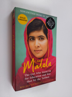 Malala Yousafzai : I am Malala : the girl who stood up fo...