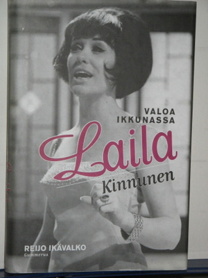 Reijo Ikävalko : Laila Kinnunen VALOA IKKUNASSA