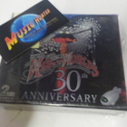WAR OF THE WORLDS 30TH ANNIVERSARY M/M MUISTITKKU BOKSI - pikkukuva 1