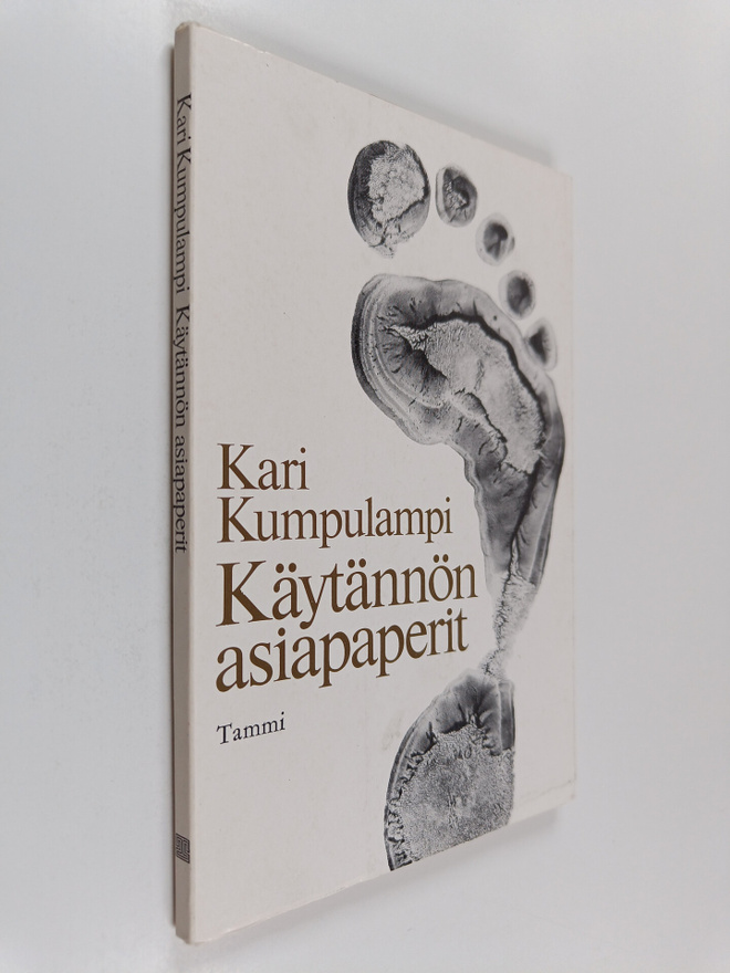 Kari Kumpulampi : Käytännön asiapaperit : runoja