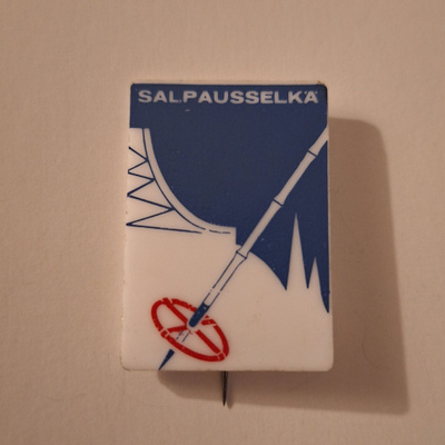 SALPAUSSELKÄ NEULAMERKKI