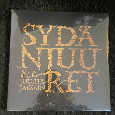 MOKOMA - Sydänjuuret + Juurta jaksain 2-LP (Gold Vinyl)