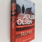 Jussi Adler-Olsen : Selfies - pikkukuva 1