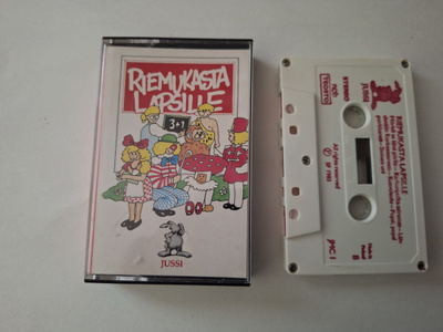 RIEMUKASTA LAPSILLE C-kasetti 