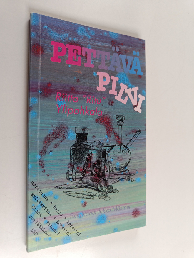 Riitta Ylipahkala : Pettävä pilvi